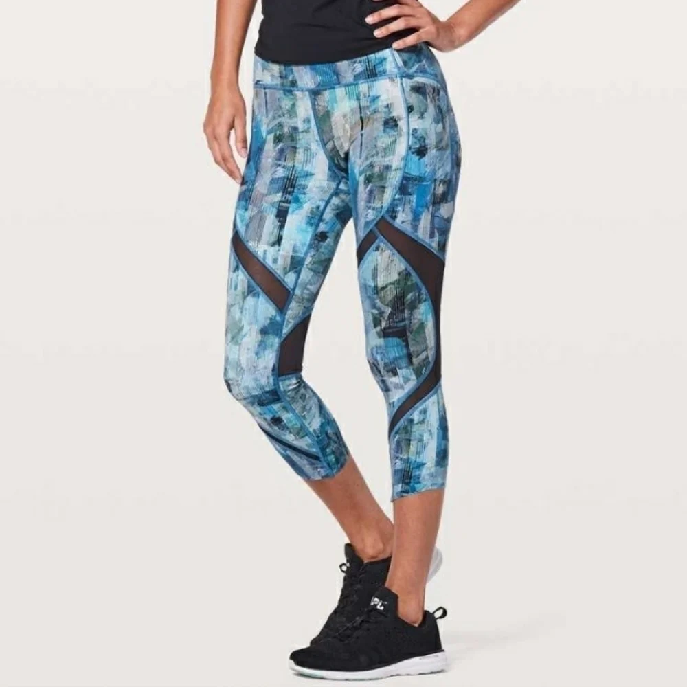 Lululemon On Pace Crop *21